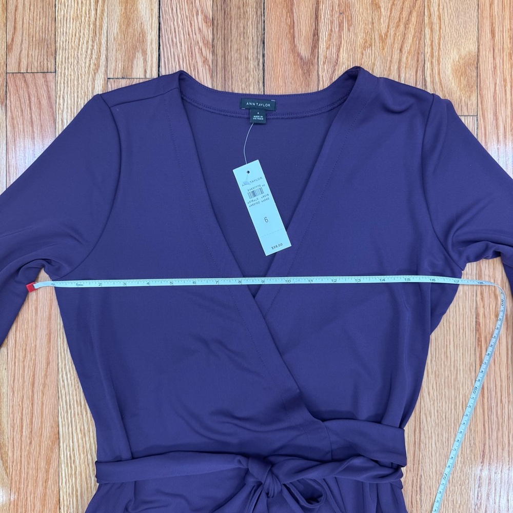 Ann Taylor Long Sleeve V-Neck Wrap Dress Eggplant/Purple Size 6 NWT - Picture 4 of 10